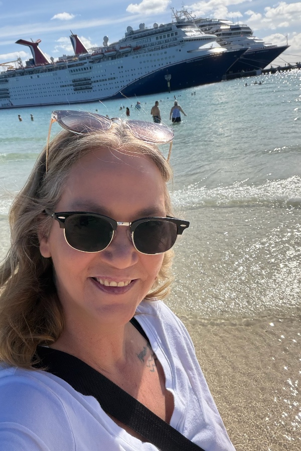 Cruise Brothers Travel Agent Susan Glick